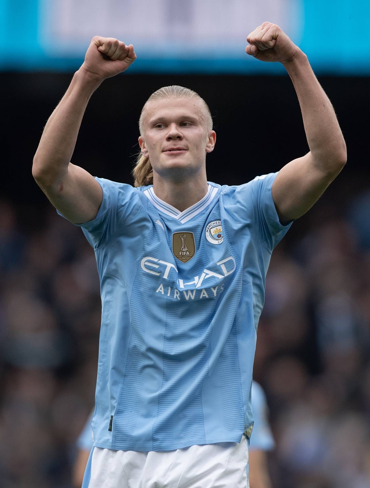 爱游戏官网-哈兰德回归赛场，挺进下一轮首场状态亮眼，德国队观众沸腾！-爱游戏官网