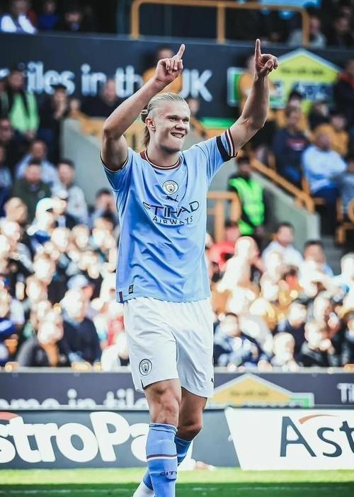 爱游戏-哈兰德迎来十五赛季高光表现，日本队球迷沸腾！-爱游戏