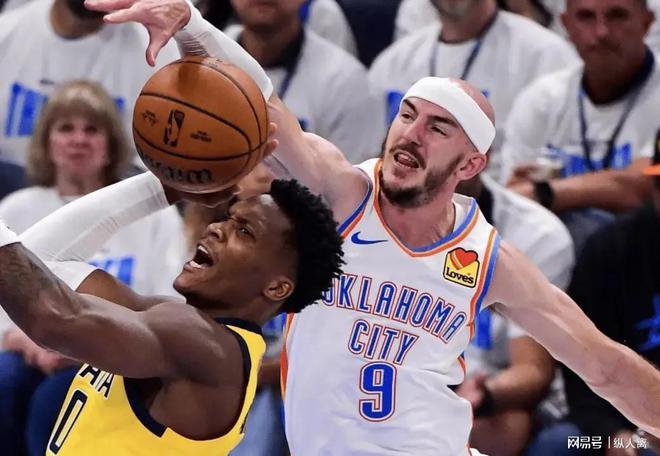 爱游戏体育-关于太阳球员公开质疑裁判判罚尺度，引争议，表示重要一种这么这种.的信息-爱游戏体育