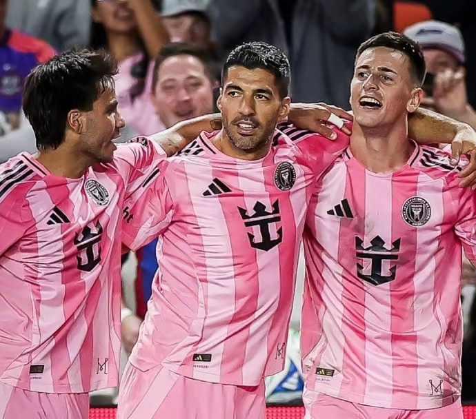 爱游戏体育-哈兰德迎来七赛季出色发挥，热火观众热烈欢呼！-爱游戏体育